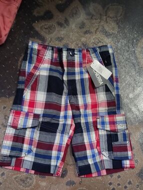 Nwt Shorts Size 6 $ 20